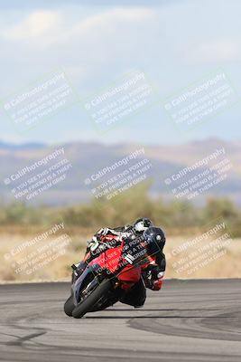 media/Nov-16-2025-Race Pace (Sun) [[8c5fa54630]]/Verified Riders/7-Turn 4 (1155am)/